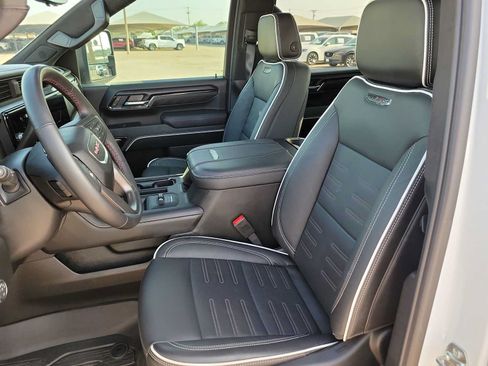 Used 2026 GMC Sierra 2500 AT4X AWD/4WD image 15