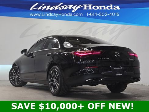 Used 2025 Mercedes-Benz CLA 250 4MATIC image 4