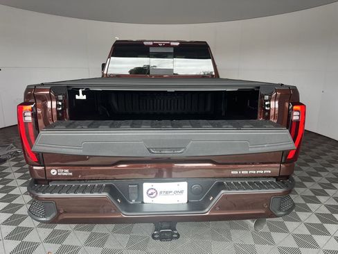 Certified 2024 GMC Sierra 2500 Denali Ultimate image 41