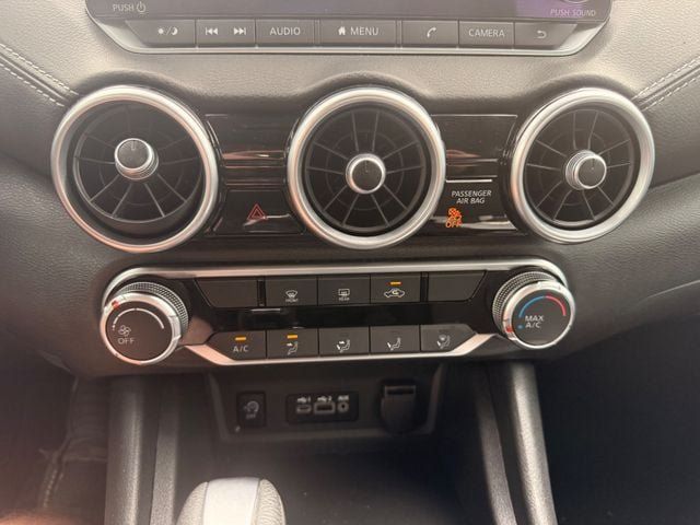 Used 2025 Nissan Sentra SV FWD image 5
