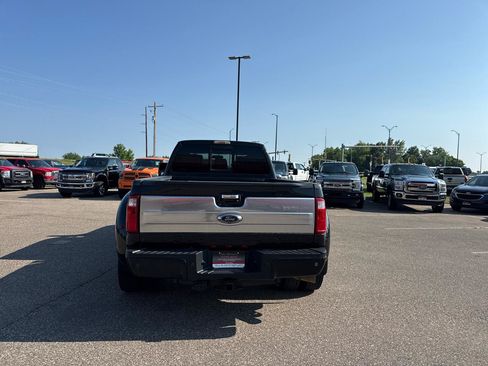Used 2015 Ford F450 Platinum AWD/4WD image 4