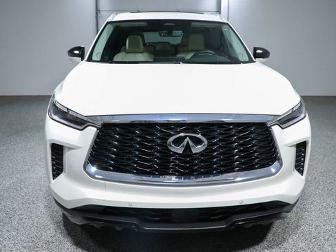 Used 2023 INFINITI QX60 Luxe w/ Performance Audio Package AWD/4WD image 4