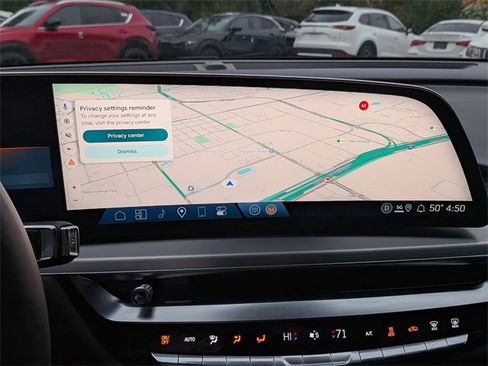 Used 2025 Cadillac Lyriq Sport image 20