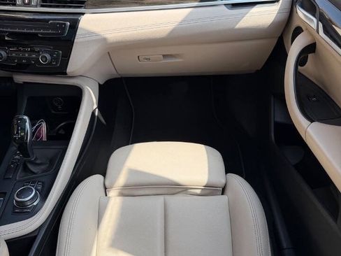 Used 2020 BMW X2 sDrive28i w/ Premium Package FWD image 12