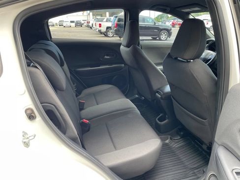 Used 2021 Honda HR-V Sport image 34