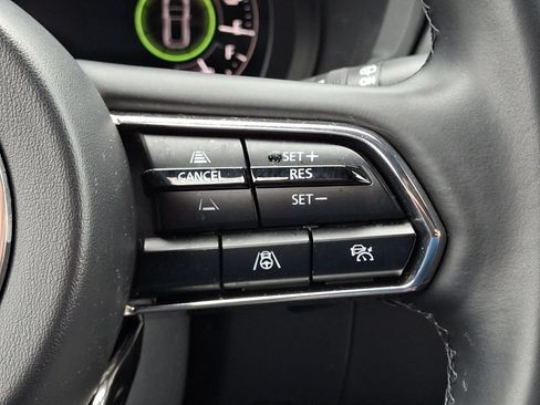 Certified 2025 MAZDA CX-70 Plug-In Hybrid w/ Premium Plus AWD/4WD image 24
