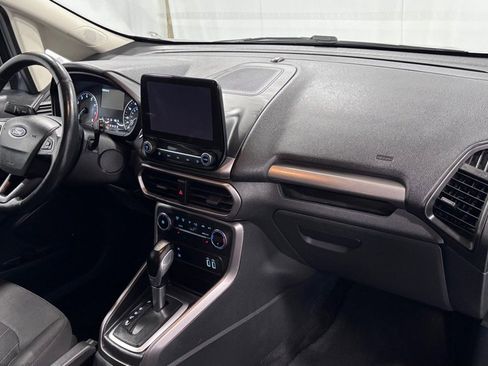 Used 2019 Ford EcoSport SE w/ SE Convenience Package image 17