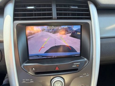 Used 2013 Ford Edge SEL FWD image 13