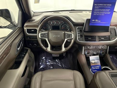 Used 2021 Chevrolet Tahoe Z71 w/ Rear Media and Nav Package AWD/4WD image 27