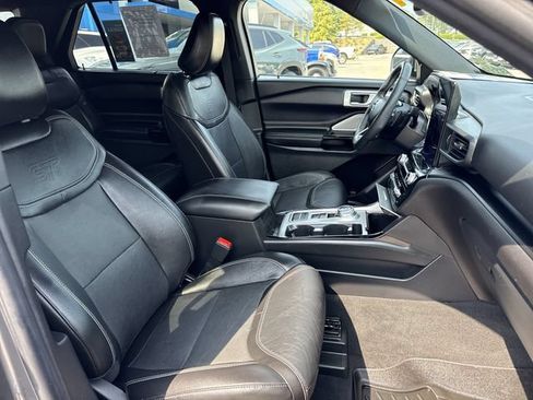 Used 2022 Ford Explorer ST w/ Equipment Group 401A RWD image 27