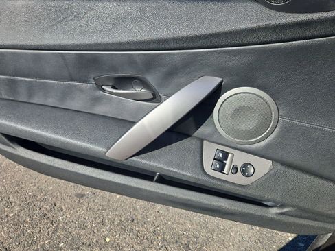 Used 2004 BMW Z4 3.0i image 23