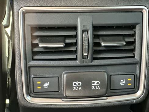 Certified 2024 Subaru Forester Touring AWD/4WD image 20