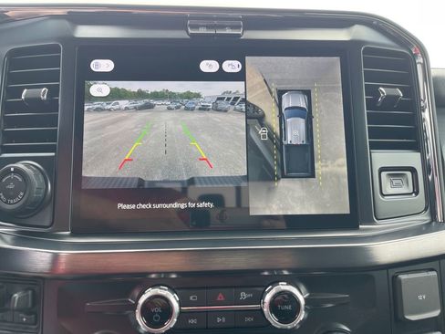 New 2026 Ford F250 4x4 Crew Cab Super Duty image 4