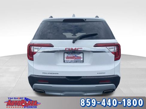 Used 2023 GMC Acadia SLE w/ Driver Convenience Package image 6