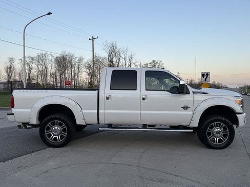 Used 2014 Ford F250 Platinum w/ Snow Plow Prep Package AWD/4WD image 8