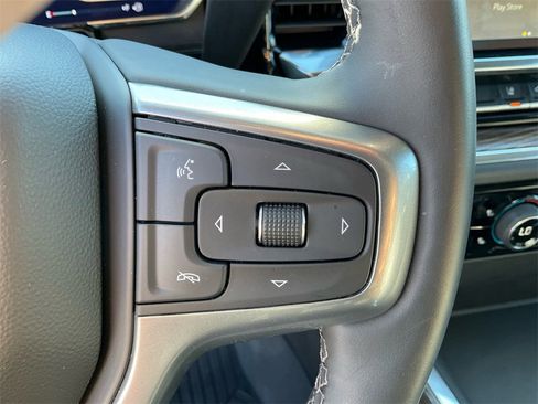 Used 2025 Chevrolet Silverado 2500 LT image 28