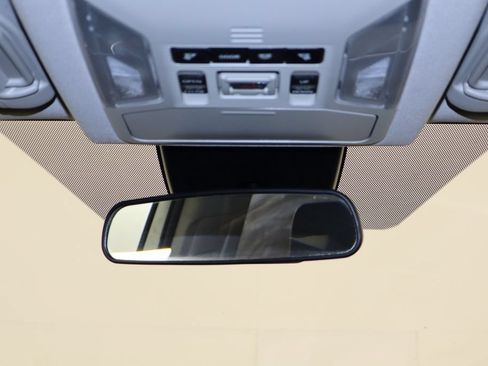 Used 2021 Toyota RAV4 XLE w/ Convenience Package FWD image 25