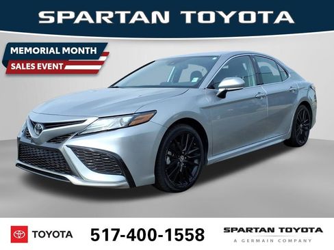 Used 2024 Toyota Camry XSE FWD image 1