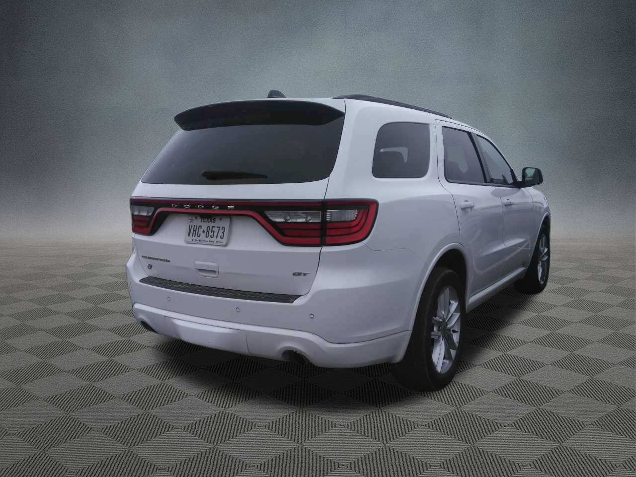 Used 2024 Dodge Durango GT AWD/4WD image 2