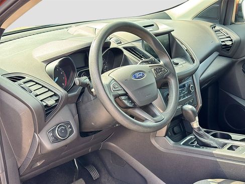 Used 2017 Ford Escape SE w/ Equipment Group 201A AWD/4WD image 25