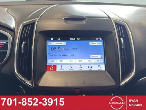 Used 2019 Ford Edge Titanium w/ Equipment Group 301A AWD/4WD image 29