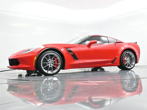 Used 2017 Chevrolet Corvette Grand Sport w/ Z07 Performance Package image 47
