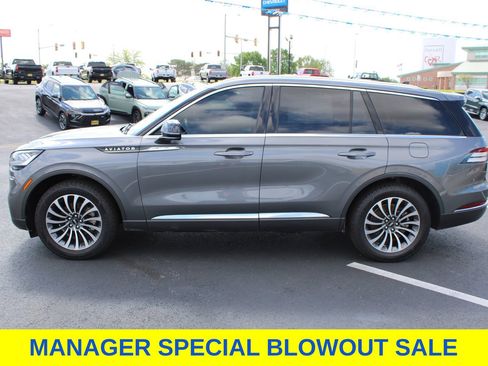 Used 2022 Lincoln Aviator AWD w/ Premium Package image 5