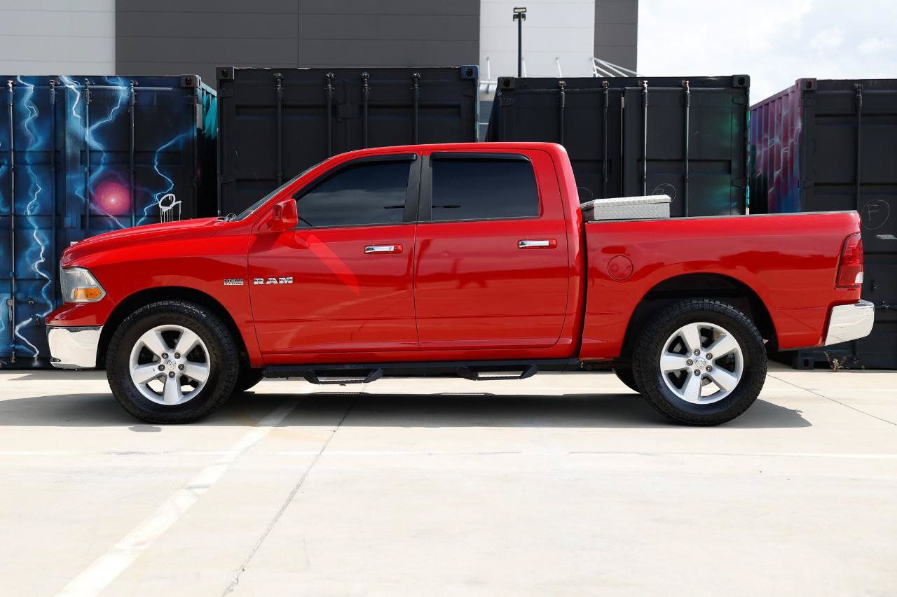 Used 2010 Dodge Ram 1500 Truck SLT w/ Remote Start & Security Group AWD/4WD image 3