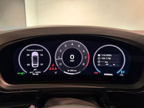 Certified 2026 Porsche Cayenne image 16