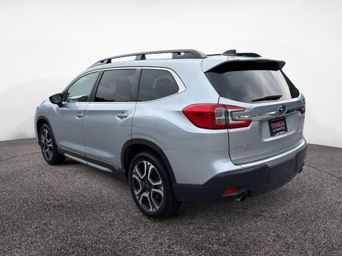 Used 2024 Subaru Ascent Limited w/ Technology Package AWD/4WD image 5