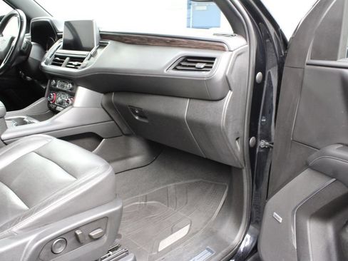 Used 2021 Chevrolet Tahoe Z71 AWD/4WD image 30