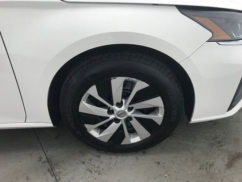 Used 2023 Nissan Altima 2.5 S image 41