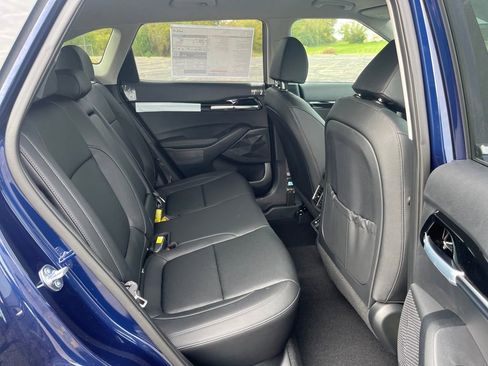 New 2026 Kia Seltos EX image 16