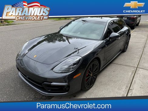 Used 2020 Porsche Panamera GTS AWD/4WD image 1