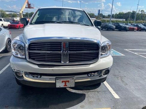 Used 2008 Dodge Ram 2500 Truck SLT w/ Trailer Tow Group AWD/4WD image 2