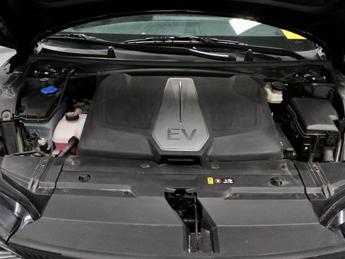 Used 2024 Kia EV6 Light AWD/4WD image 18