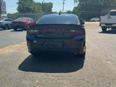 Used 2019 Dodge Charger GT RWD image 4