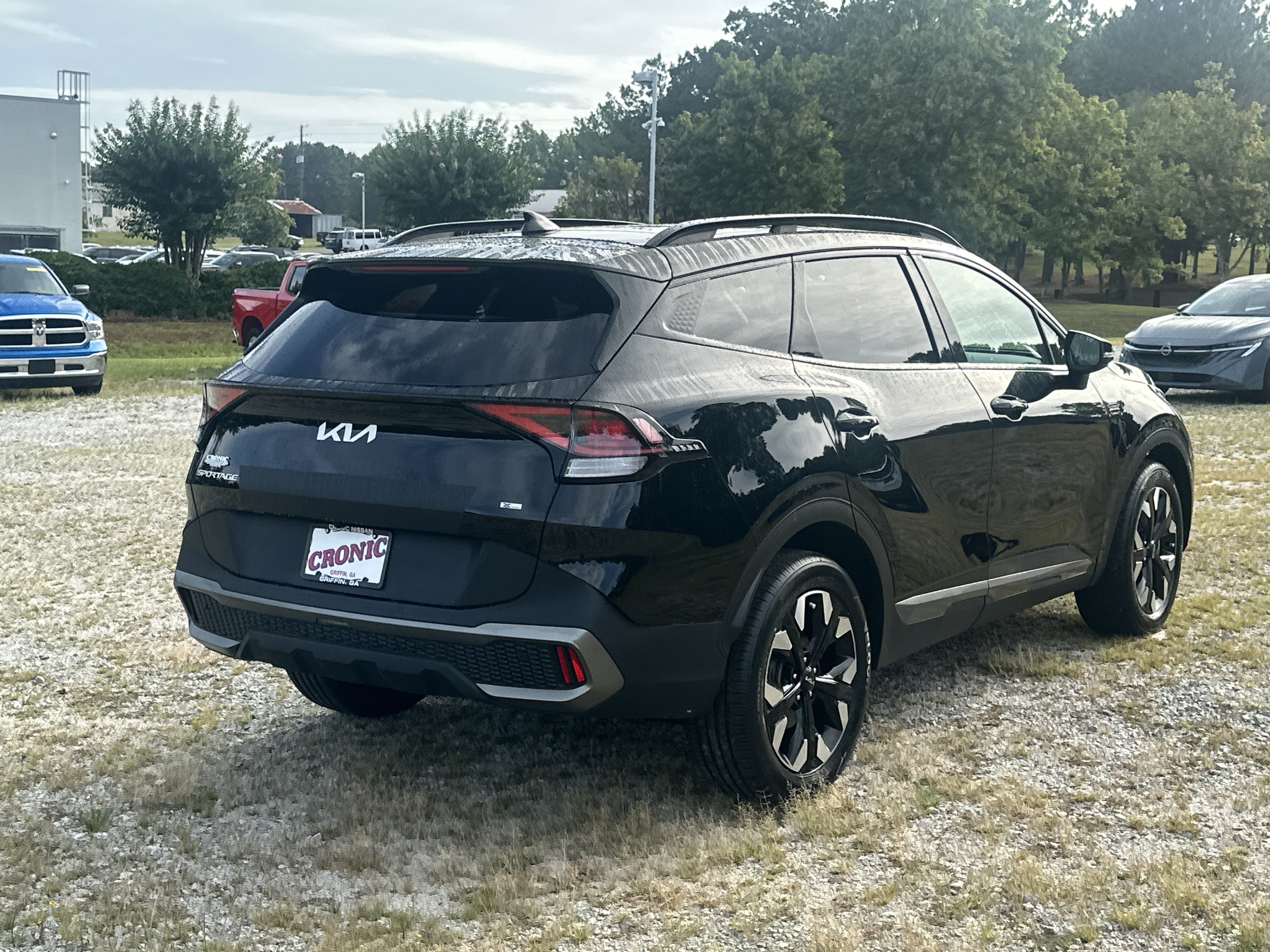 Used 2023 Kia Sportage X-Line w/ X-Line Premium Package AWD/4WD image 5