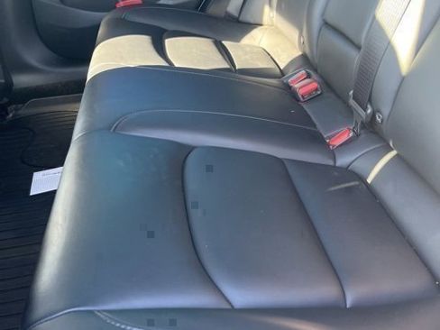 Used 2022 Tesla Model 3 Long Range image 12