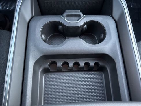 New 2026 RAM 1500 Express AWD/4WD image 19