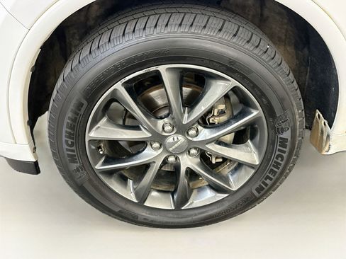 Used 2017 Dodge Durango GT w/ Premium Group AWD/4WD image 11
