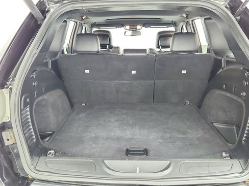 Used 2014 Jeep Grand Cherokee Altitude image 29