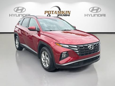 Used 2024 Hyundai Tucson SEL FWD image 3