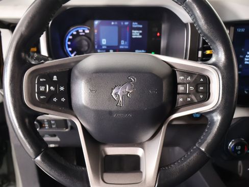 Used 2021 Ford Bronco Badlands AWD/4WD image 3