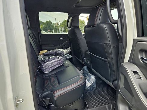 New 2025 Nissan Frontier PRO-4X w/ Pro Premium Package image 14