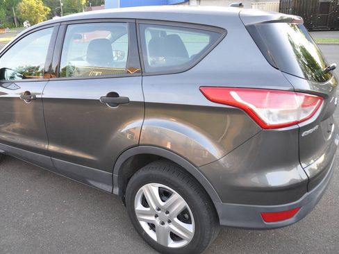 Used 2015 Ford Escape S FWD image 12