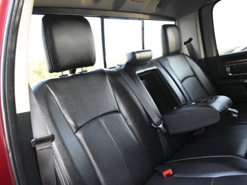 Used 2018 RAM 1500 Laramie w/ Convenience Group image 27