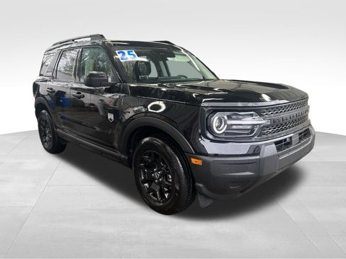Used 2025 Ford Bronco Sport Big Bend w/ Black Appearance Package AWD/4WD image 3
