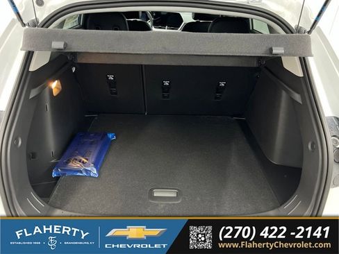 New 2026 Chevrolet Trax LT w/ LT Convenience Package FWD image 20