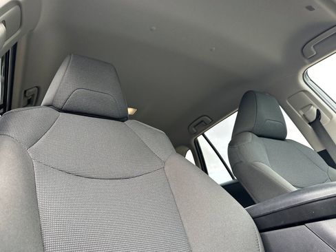 Certified 2025 Toyota RAV4 LE AWD/4WD image 21